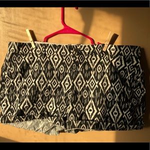 Black and white Aztec print shorts.